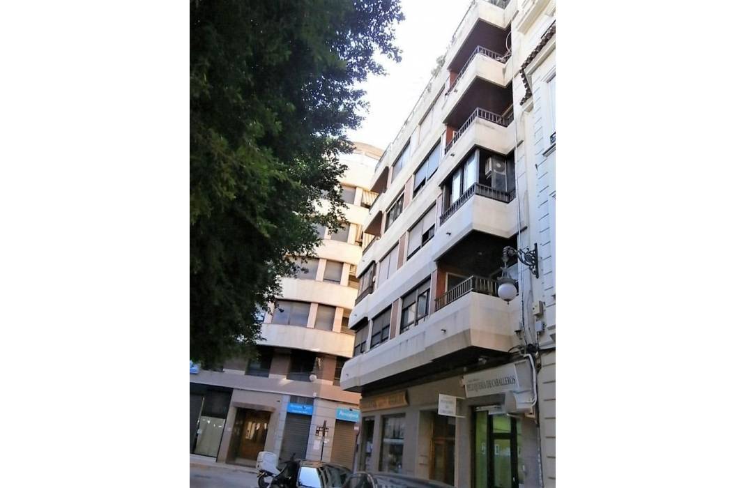 Resale - Apartment - Orihuela - Zona Centro