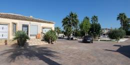 Resale - Country Property - Rafal