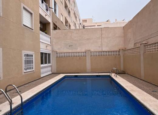 Apartment - Resale - Torrevieja - calle Apolo