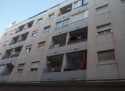 Apartment - Resale - Torrevieja - Center Torrevieja