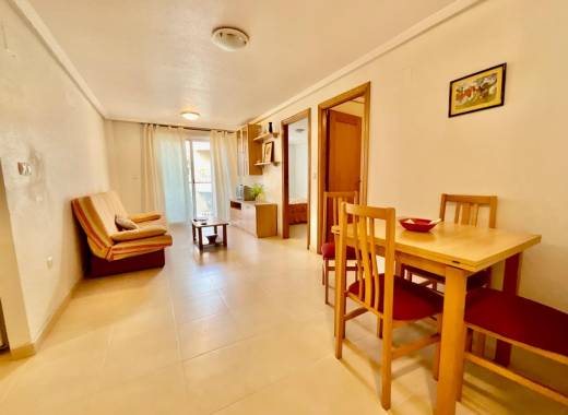 Apartment - Resale - Torrevieja - Centro