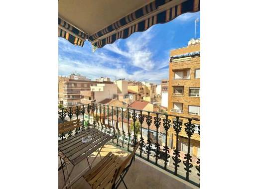 Apartment - Resale - Torrevieja - Centro