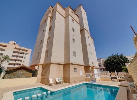 Apartment - Resale - Torrevieja - Estacion de autobuses