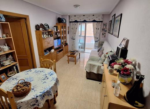 Apartment - Resale - Torrevieja - Estacion de autobuses