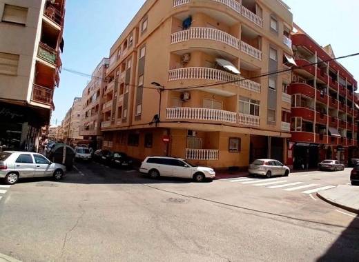 Apartment - Resale - Torrevieja - Estacion de autobuses