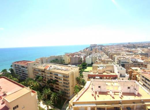 Apartment - Resale - Torrevieja - Habaneras