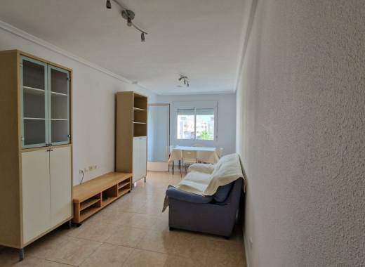 Apartment - Resale - Torrevieja - MCB-28263