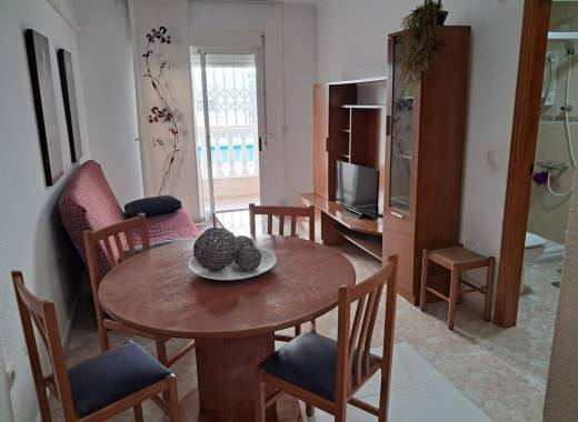 Apartment - Resale - Torrevieja - Playa de los locos