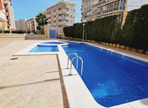 Apartment - Resale - Torrevieja - Playa del cura