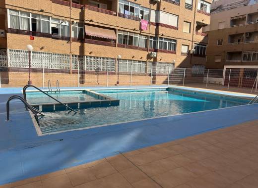 Apartment - Resale - Torrevieja - torrevieja