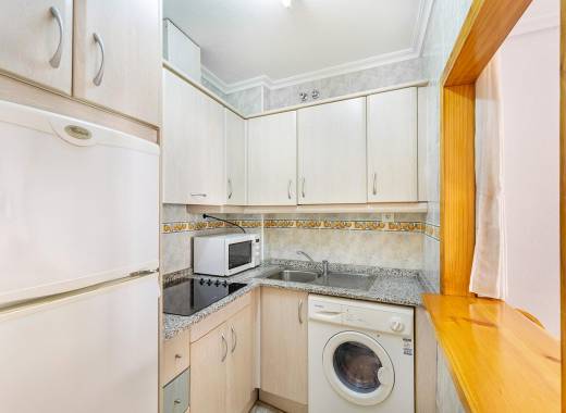 Appartement - Revente - Torrevieja - HCB-46747