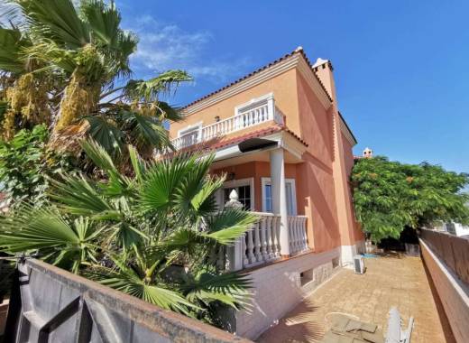 Casa / Chalet independiente - Venta - Almoradi - Almoradi