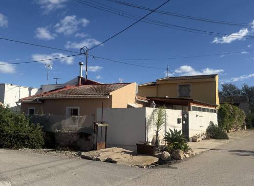 Casa de Pueblo - Venta - Dolores - Dolores