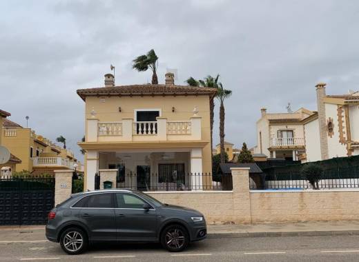 Detached House / Villa - Resale - Guardamar del Segura - El Raso