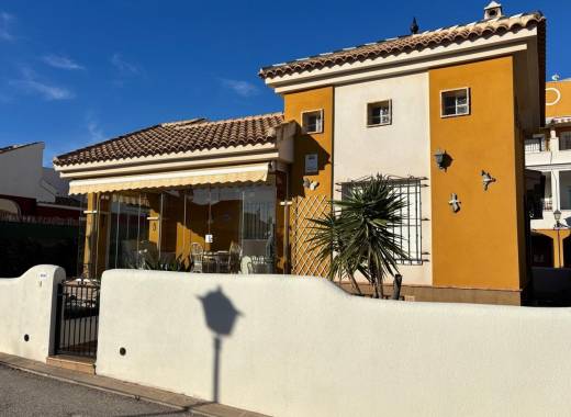 Detached House / Villa - Resale - Los Montesinos - Urbanizacion montesol