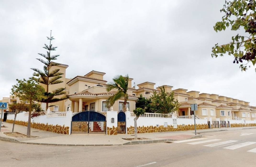 Nueva construccin  - Terraced house - San Miguel de Salinas - Cerro del Sol