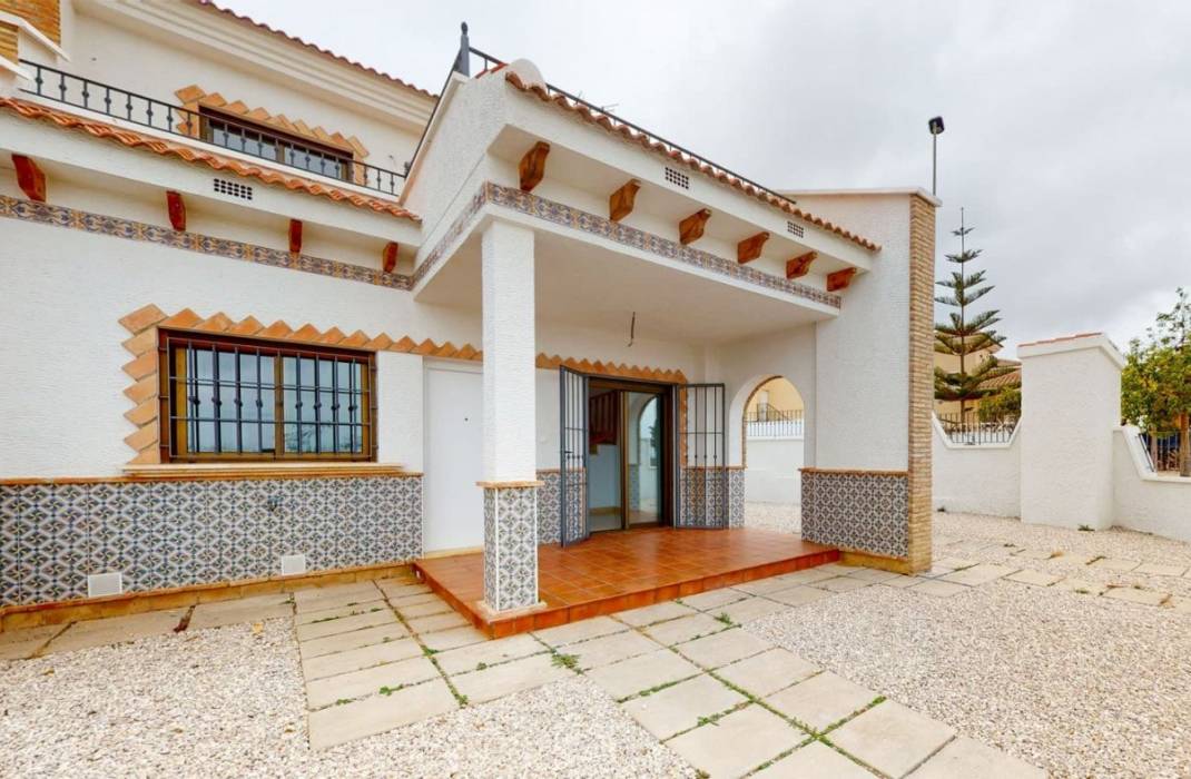 Nueva construccin  - Terraced house - San Miguel de Salinas - Cerro del Sol