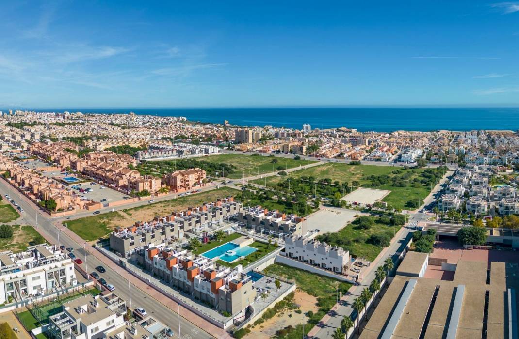 Nueva construccin  - Terraced house - Torrevieja - Los Angeles