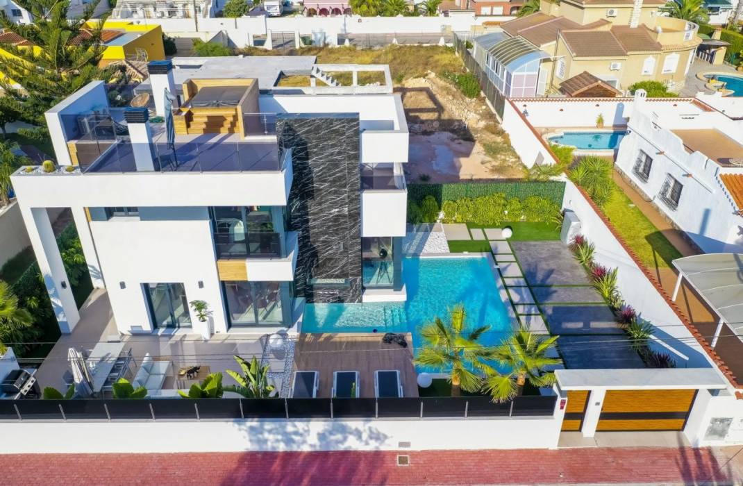 Nueva construccin  - Villa - Torrevieja - Torreta florida