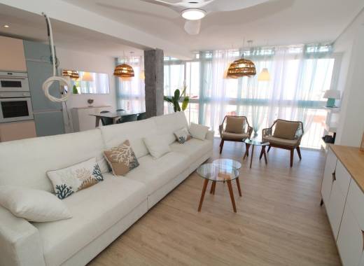 Penthouse - Revente - Lo Pagan - LA PUNTICA