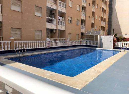 Piso - Venta - Torrevieja - HCB-27560