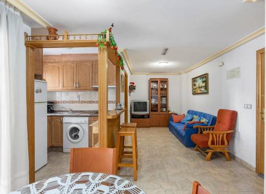 Piso - Venta - Torrevieja - HCB-36429