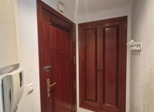 Piso - Venta - Torrevieja - JJT-71640