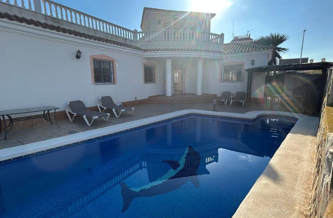 Resale - 4. House - Detached Villa - Los Alcazares - Santa Rosalía