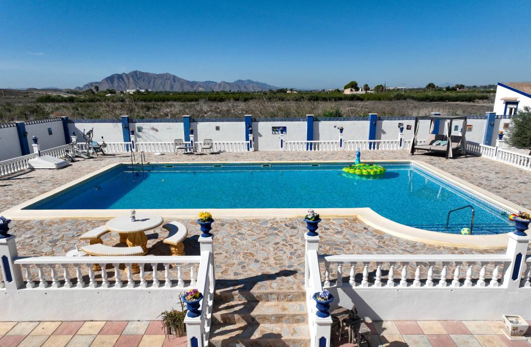 Resale - 5. Finca / Country Property - Crevillente