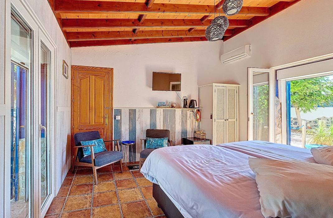 Resale - 5. Finca / Country Property - Crevillente