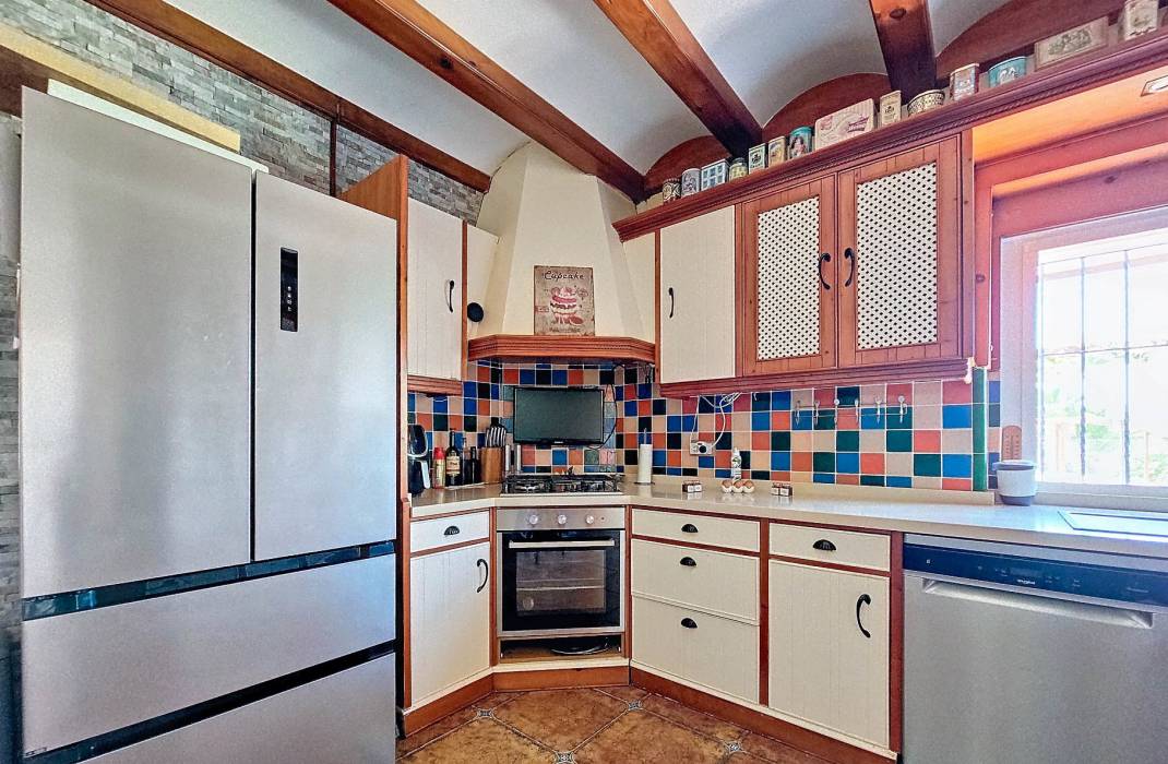 Resale - 5. Finca / Country Property - Crevillente