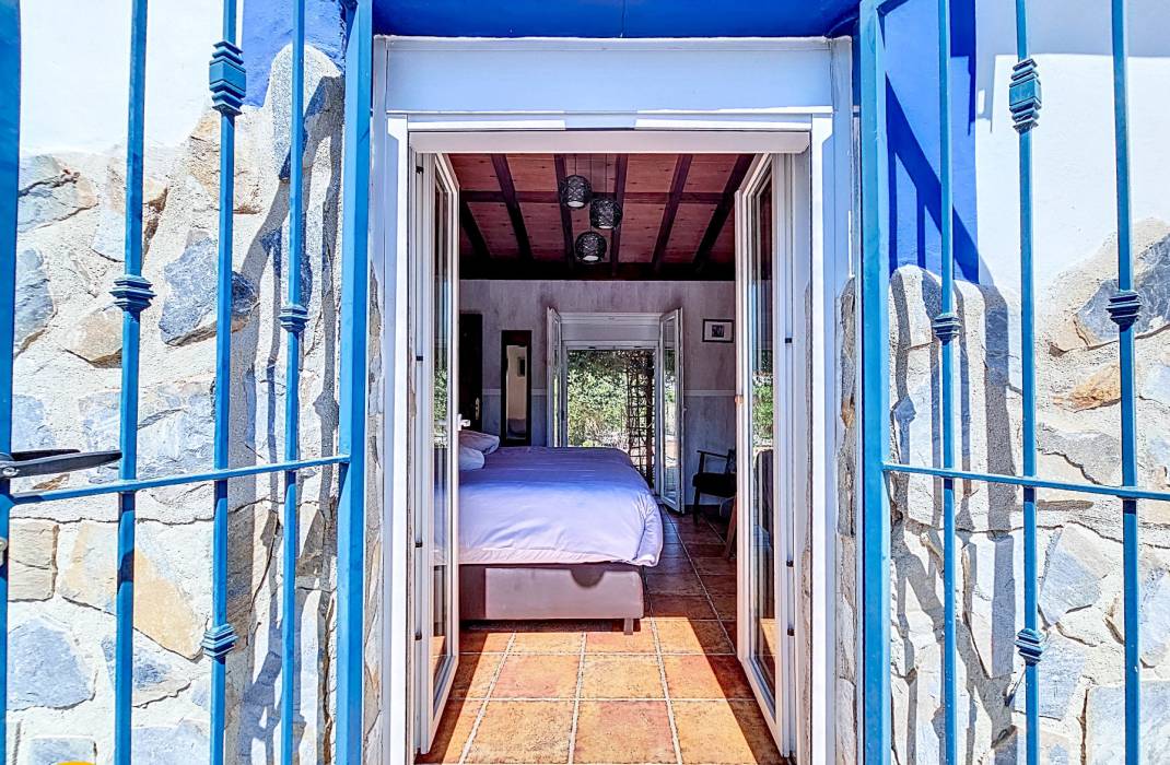 Resale - 5. Finca / Country Property - Crevillente