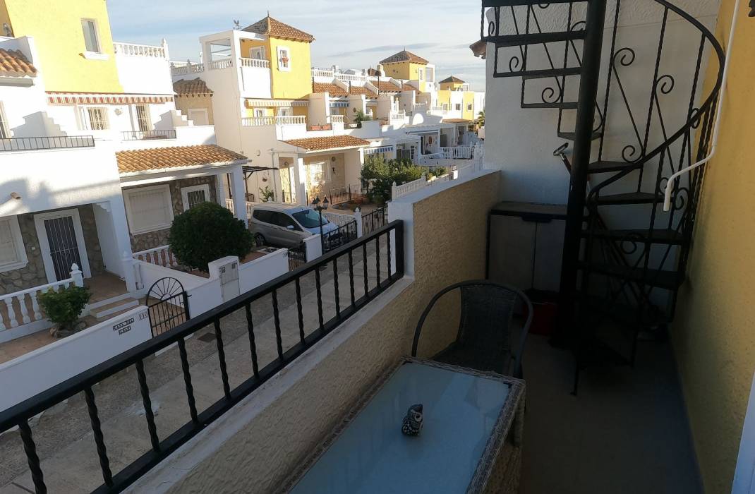 Resale - Apartment - Algorfa