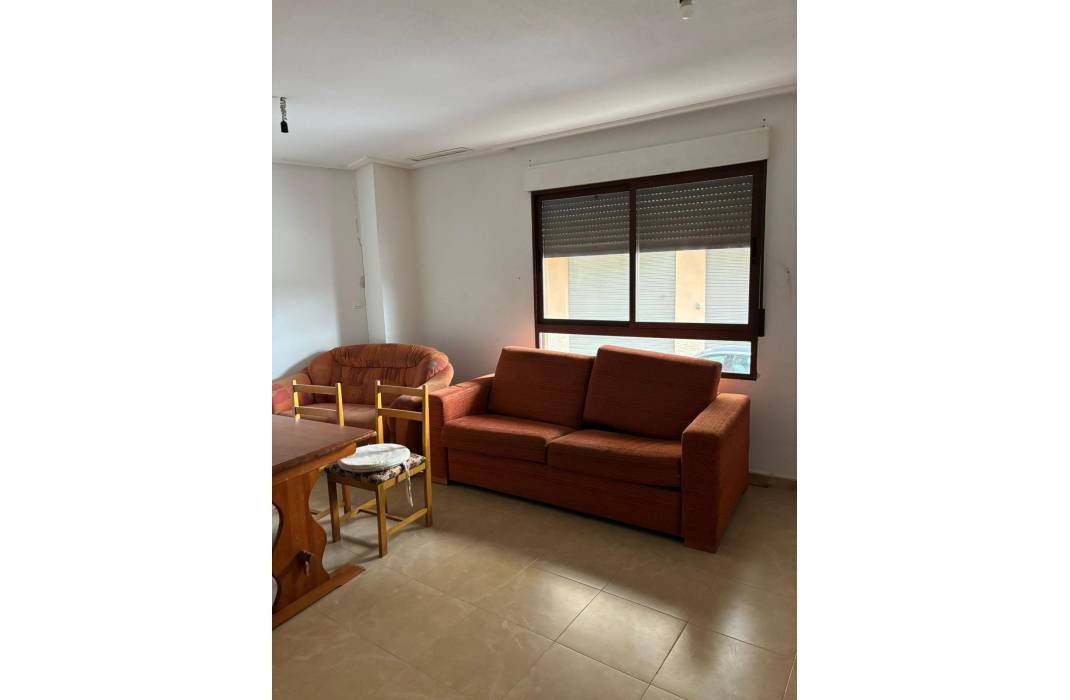 Resale - Apartment - Almoradi - Centro urbano 2