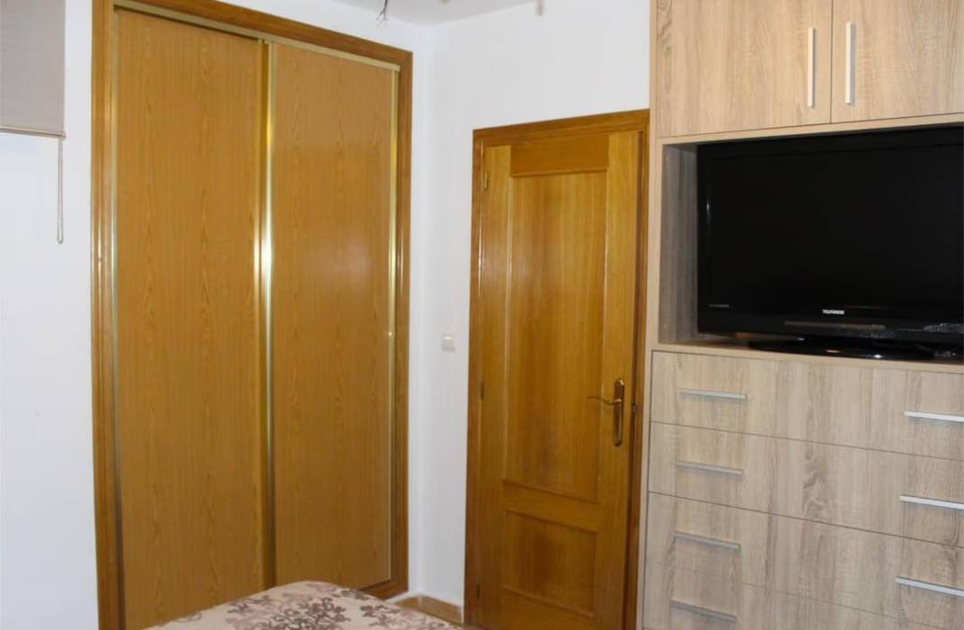 Resale - Apartment - Almoradi - Comunidad valenciana