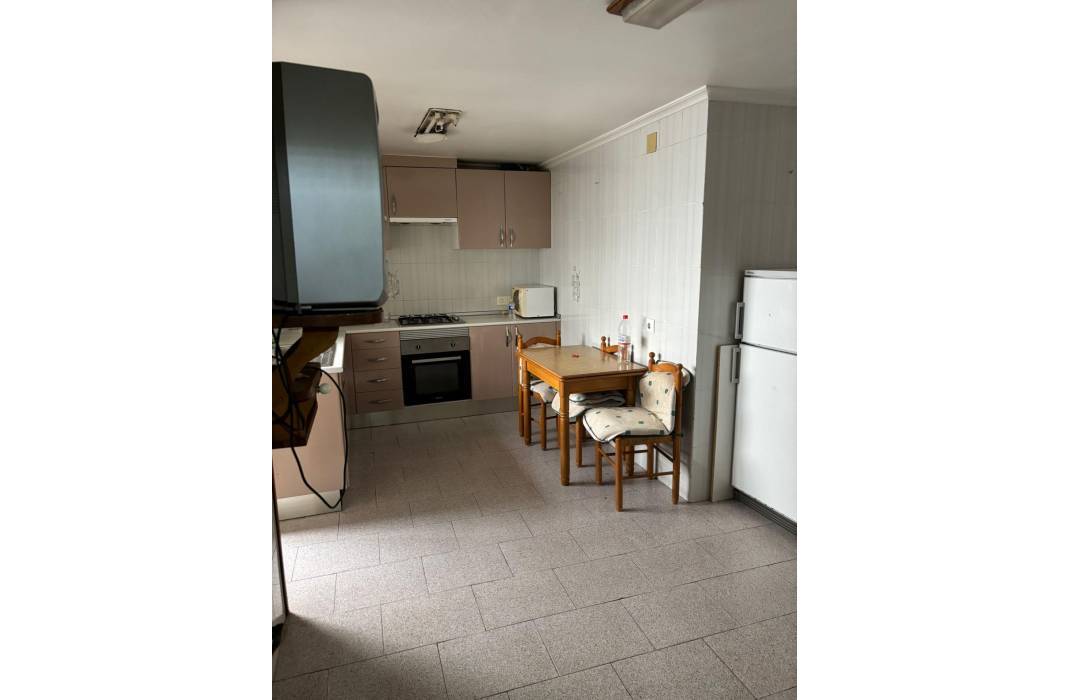 Resale - Apartment - Almoradi - Comunidad valenciana