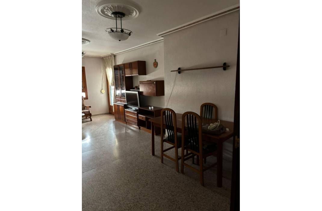 Resale - Apartment - Almoradi - Comunidad valenciana