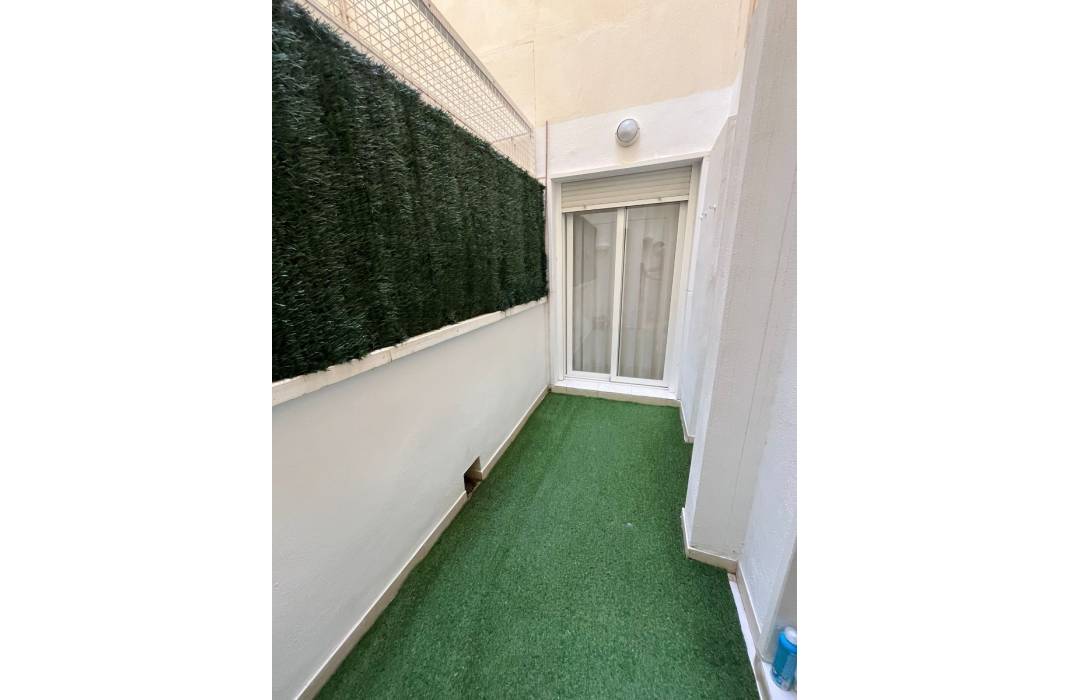 Resale - Apartment - Almoradi