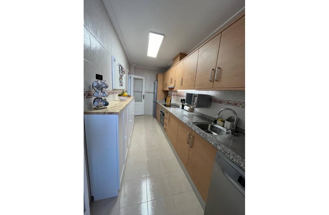 Resale - Apartment - Almoradi