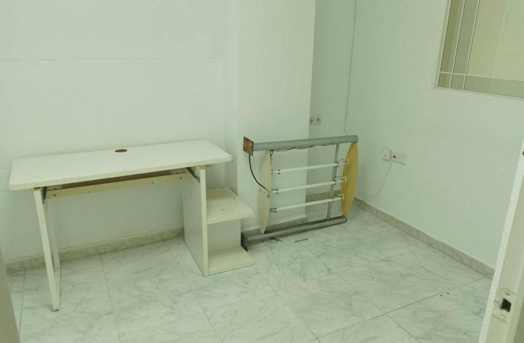 Resale - Apartment - Almoradi