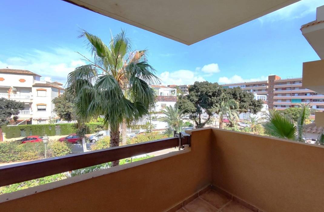 Resale - Apartment - Cabo Roig - Costa blanca