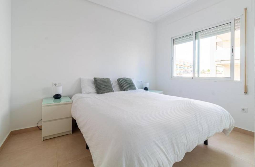 Resale - Apartment - Cabo Roig - Costa blanca