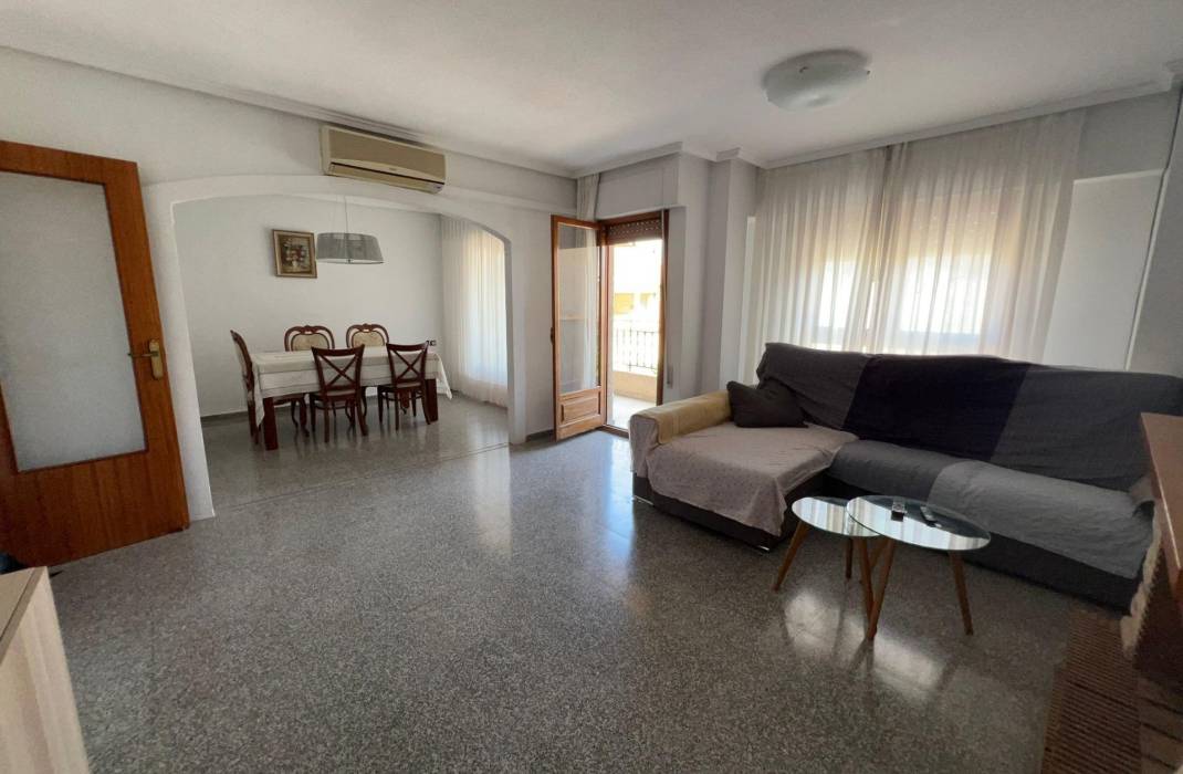 Resale - Apartment - Dolores - CENTRO