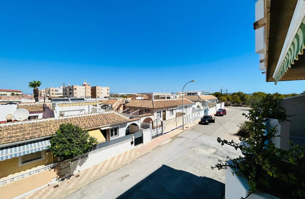 Resale - Apartment - El Chaparral - El chaparral