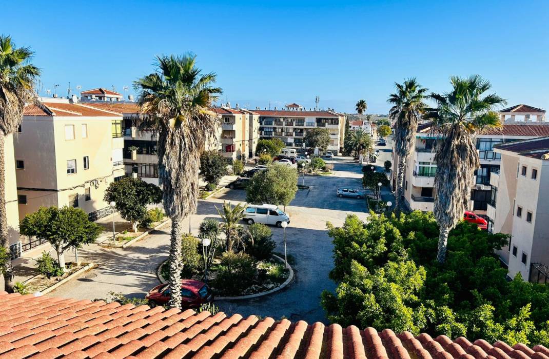 Resale - Apartment - El Chaparral - El chaparral