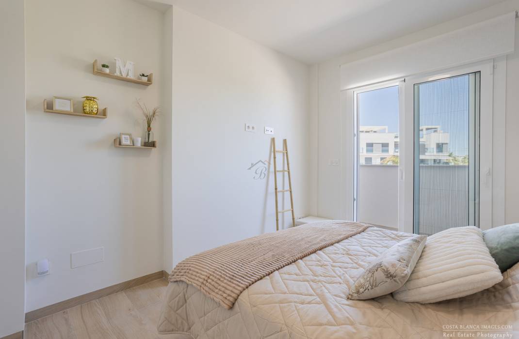 Resale - Apartment / flat - Guardamar del Segura - El Raso