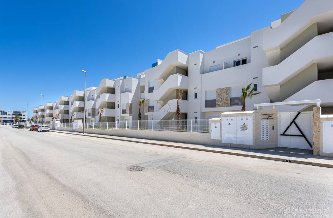 Resale - Apartment / flat - Guardamar del Segura - El Raso