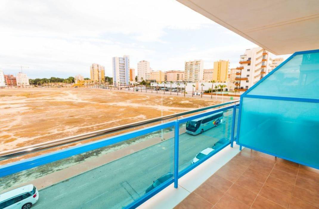 Resale - Apartment - Guardamar del Segura - CENTRO