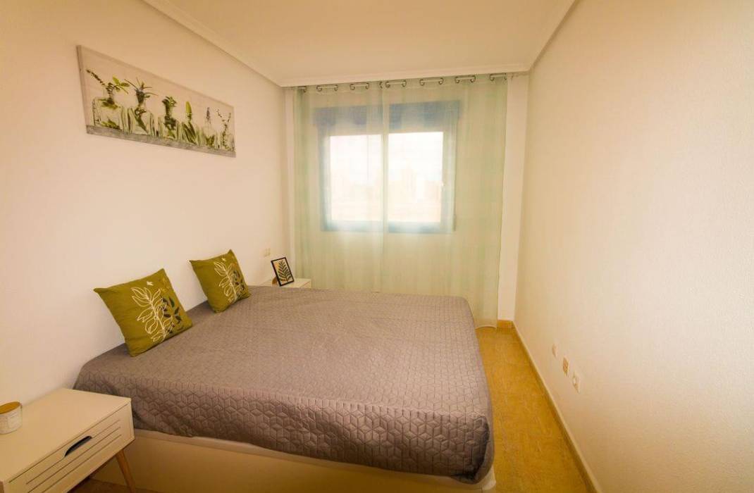 Resale - Apartment - Guardamar del Segura - CENTRO