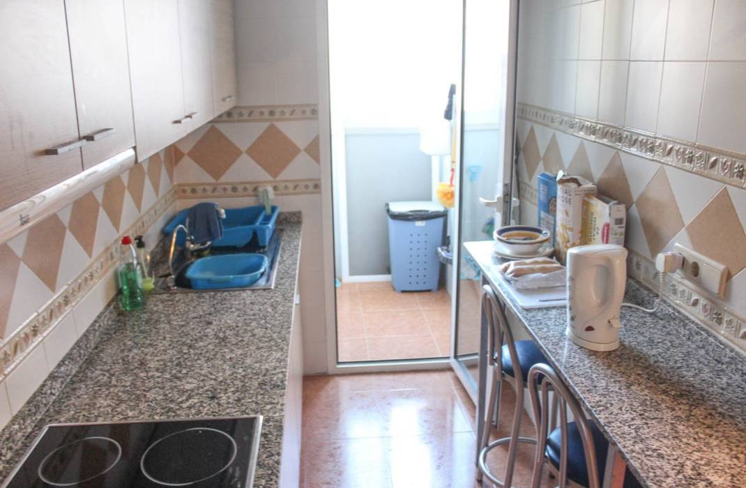 Resale - Apartment - Guardamar del Segura - El Eden